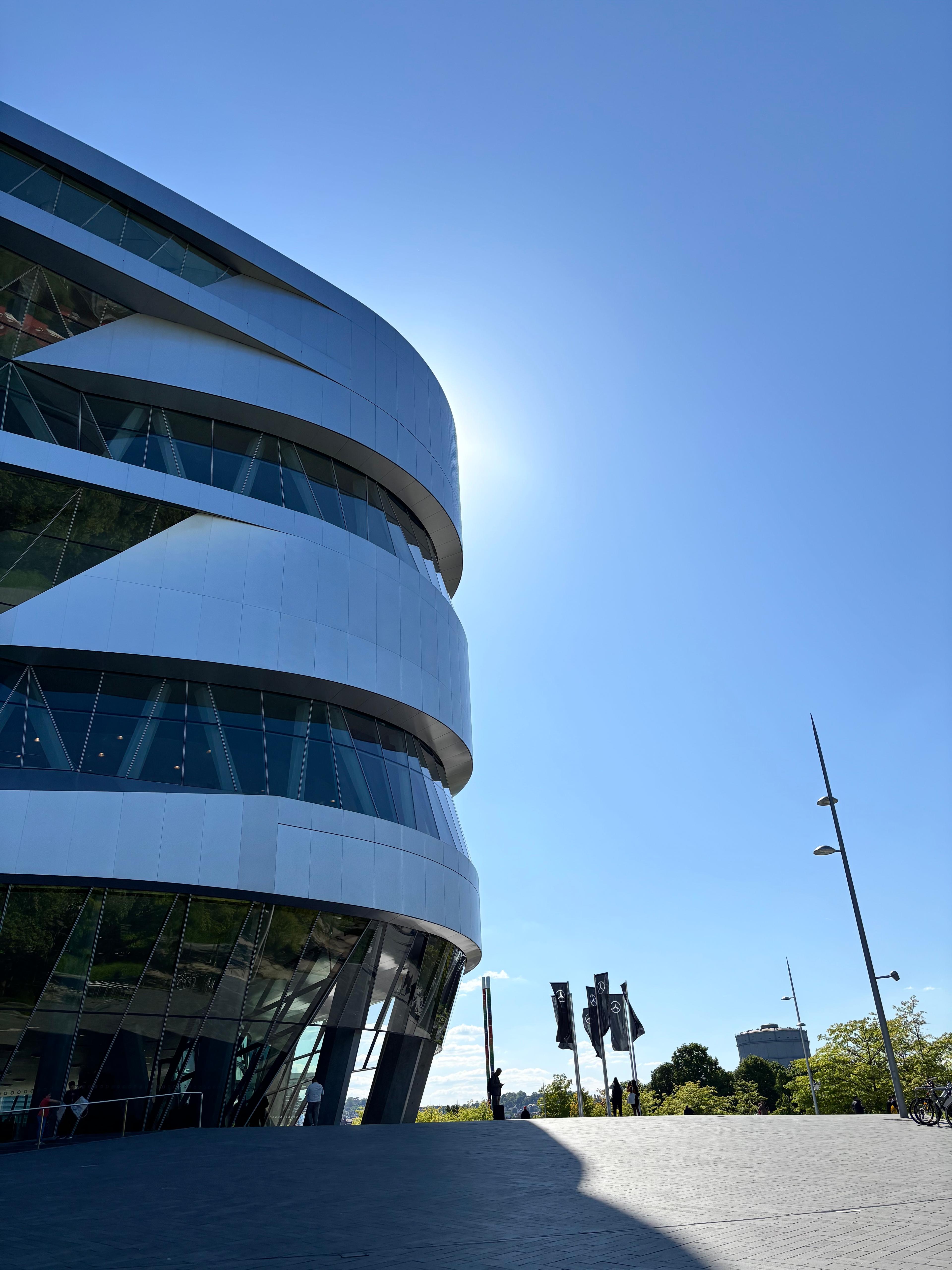 Mercedes Benz Museum curved glass and steel architecture